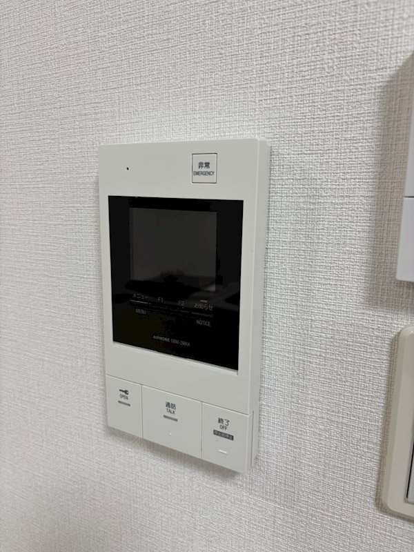 セキュリティ　モニター付きインターホン
