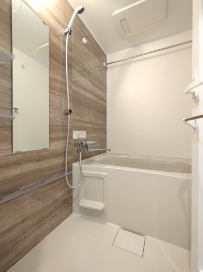 バス・シャワールーム　風呂