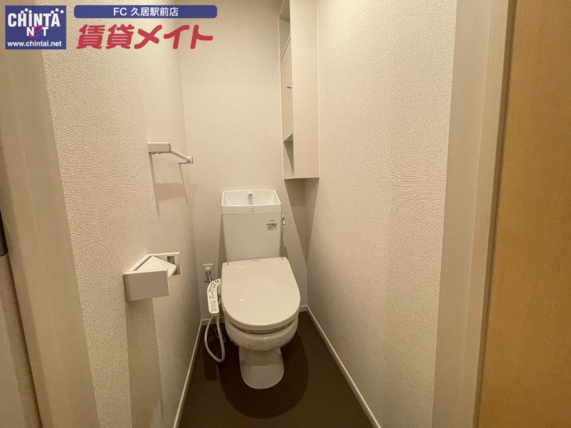 トイレ　同型タイプ画像