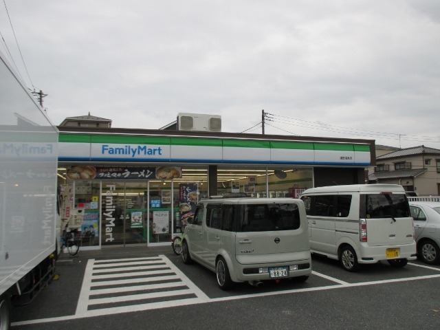コンビニ　ファミリーマート浦安海楽店（コンビニ）まで150m
