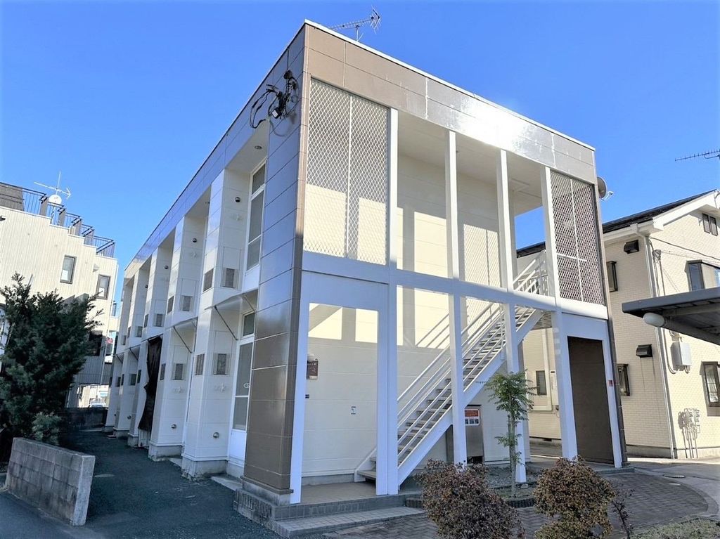 建物外観　2022年４月に外壁塗装しました。