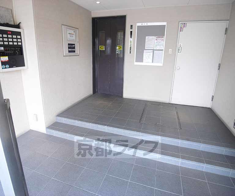 エントランス　エントランスあります。