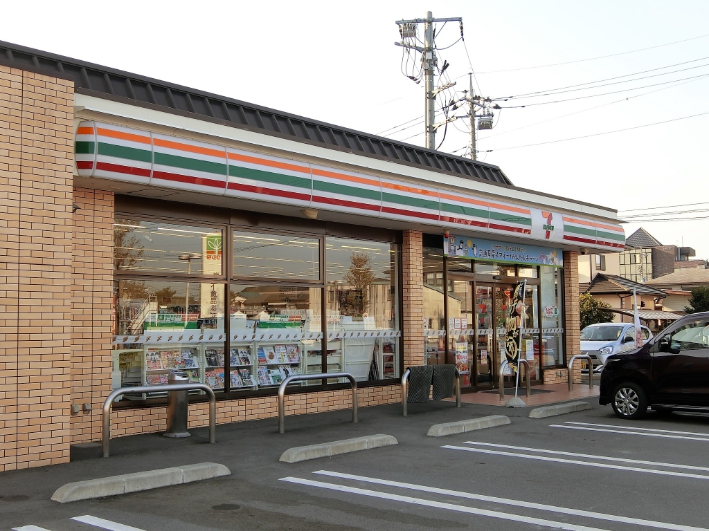 コンビニ　セブンイレブン 栃木駅南店（コンビニ）まで308m