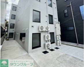 エントランス　お部屋探しはタウンハウジングへ♪