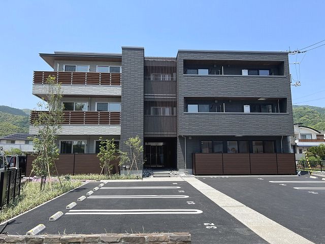 建物外観　建物外観を気になさる方へ、見た目の良い物件です