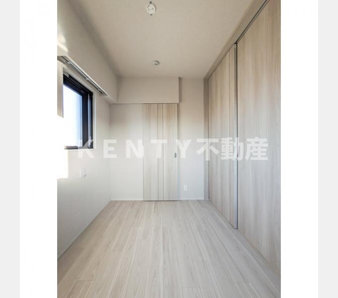 その他部屋・スペース　使い勝手のいい寝室です