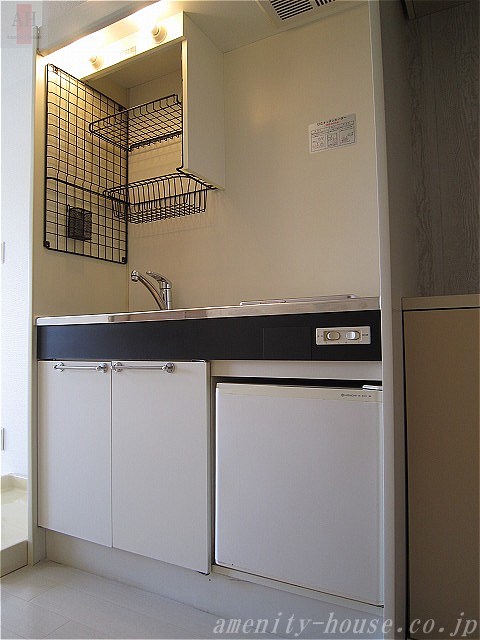 キッチン　●一人暮らしにピッタリなミニキッチン！