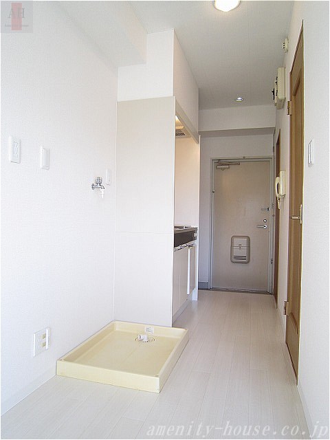 洗面設備　●室内洗濯機スペースあります！