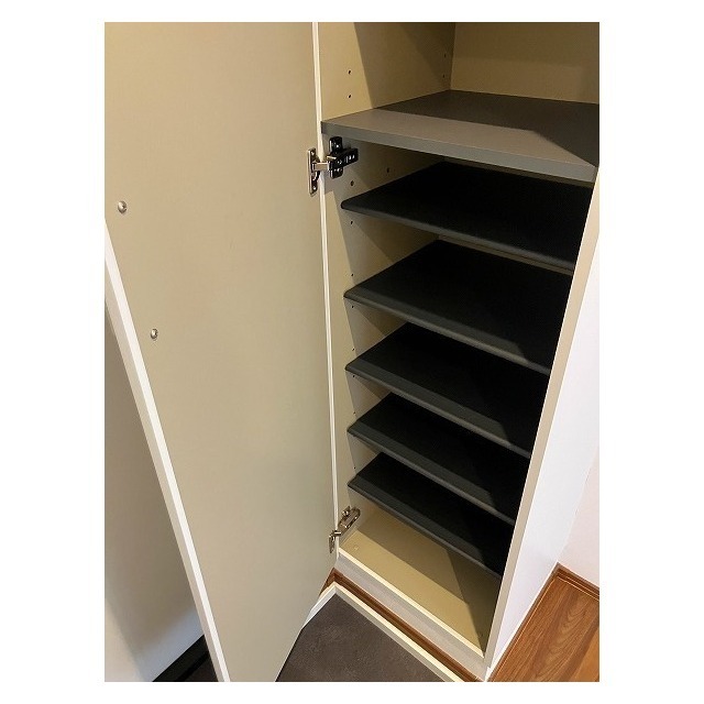 玄関　シューズボックス