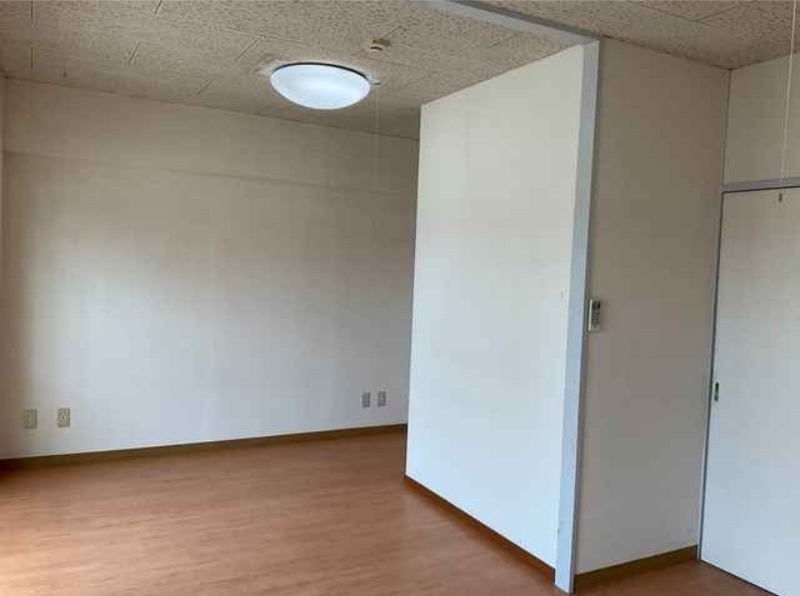 居室・リビング　図面と現状に相違がある場合には現状を優先