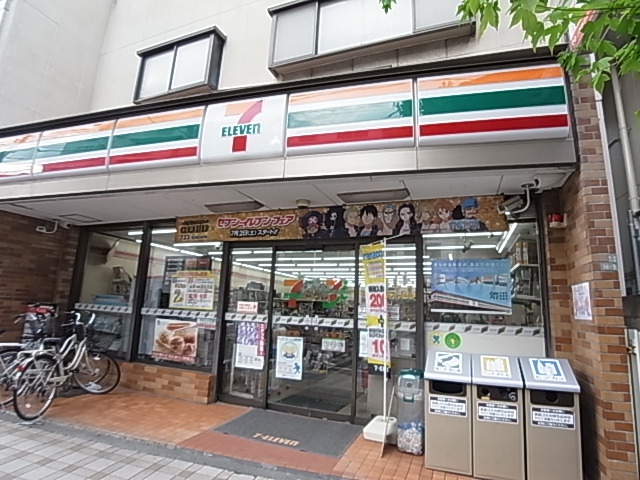 コンビニ　セブンイレブン 梅田店（コンビニ）まで398m