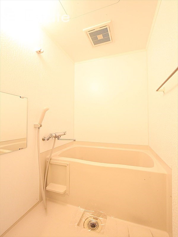 バス・シャワールーム　バスルーム