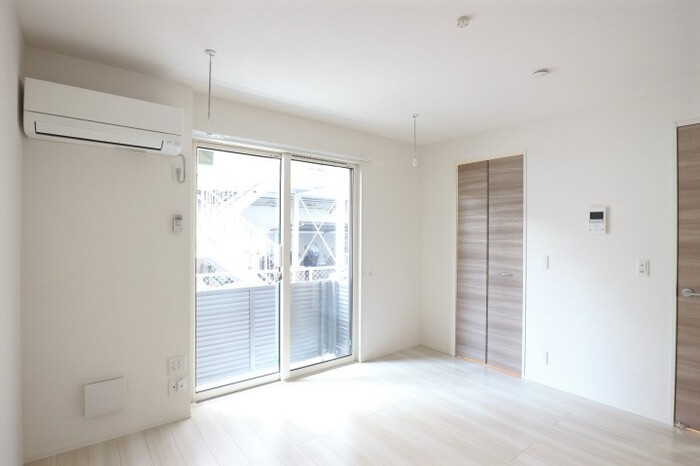 居室・リビング　使いやすい居間です