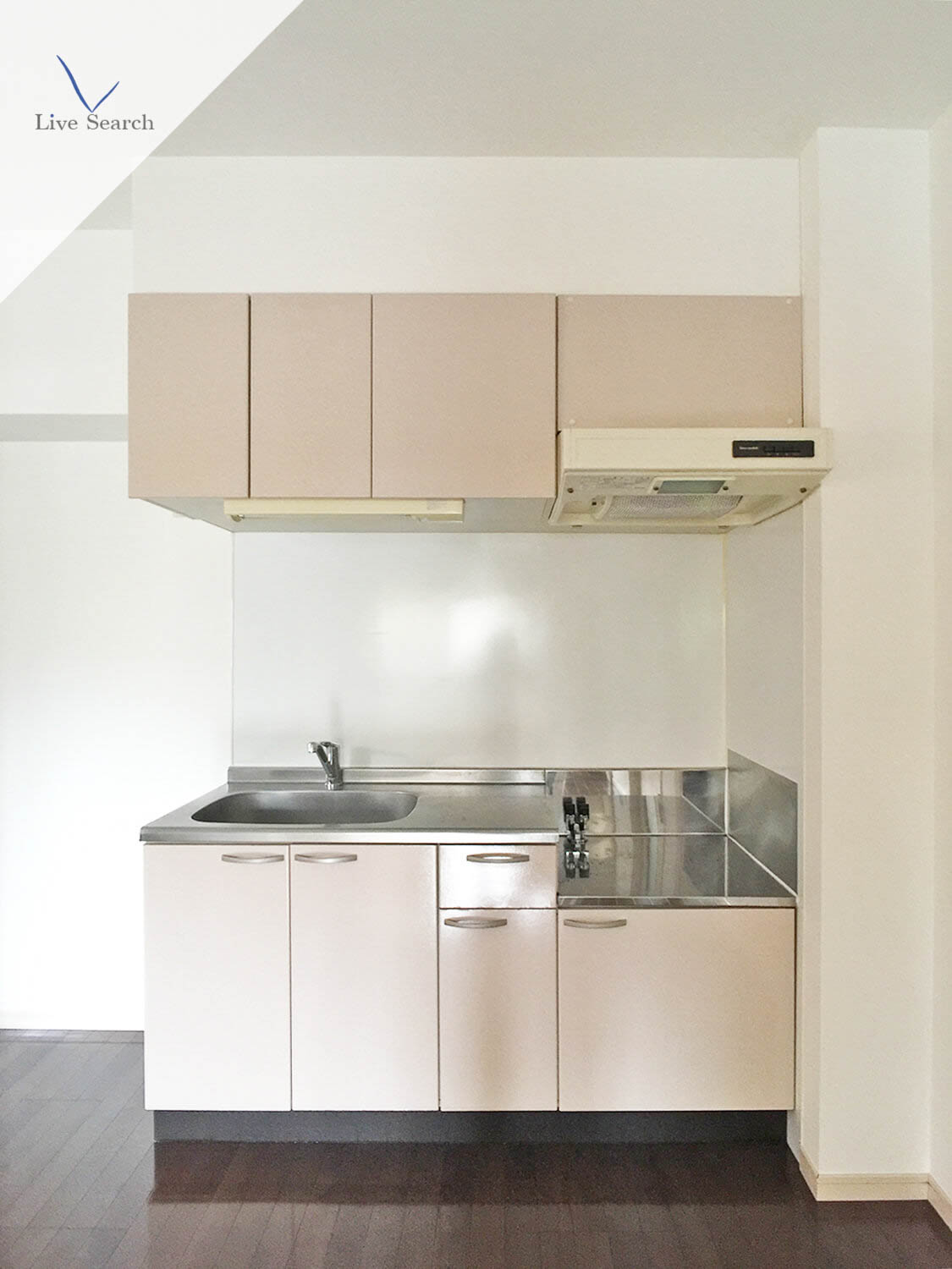 キッチン　コンパクトなキッチンで掃除もラクラク