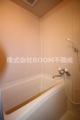 バス・シャワールーム　お風呂です