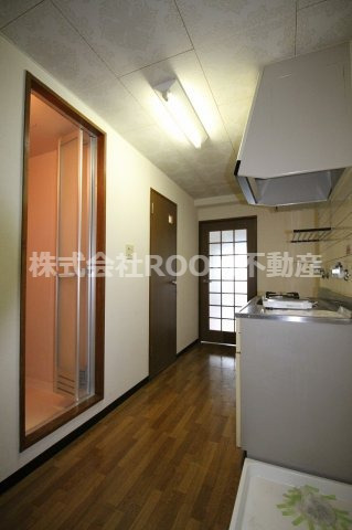 玄関　収納もある玄関です