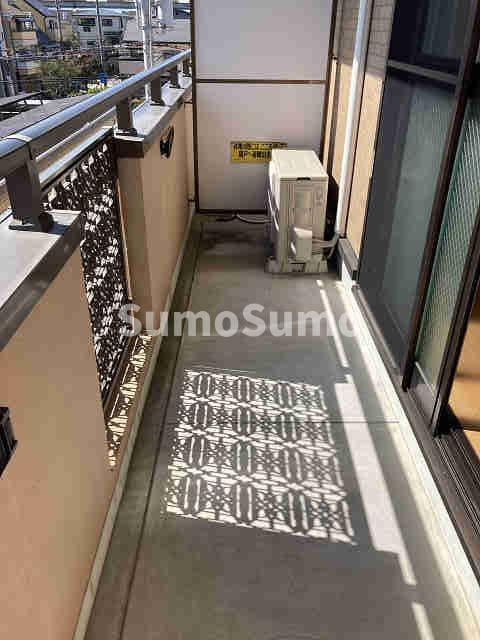 バルコニー　落ち着いた時間を過ごせるバルコニーです