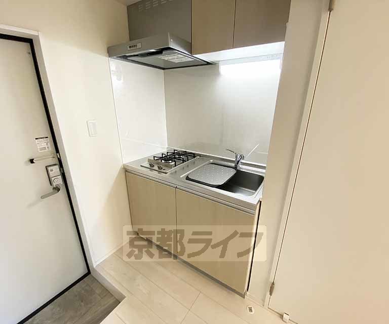 キッチン　ガスコンロ付きのキッチン