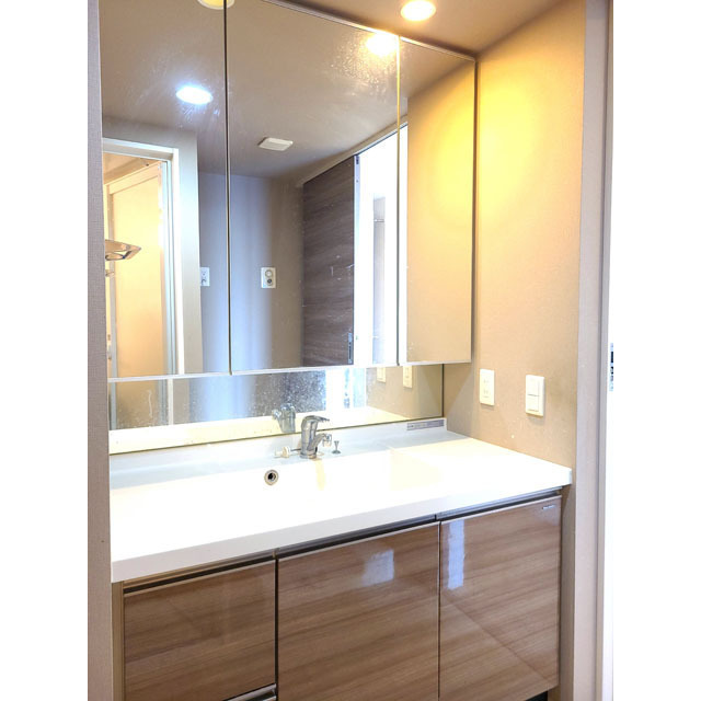 洗面設備　洗面所