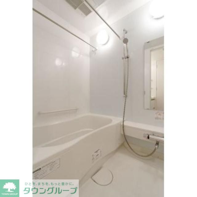 バス・シャワールーム　※写真は同タイプ住戸です。