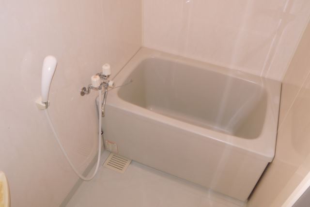 バス・シャワールーム　お風呂
