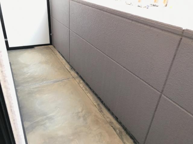 バルコニー　ベランダ