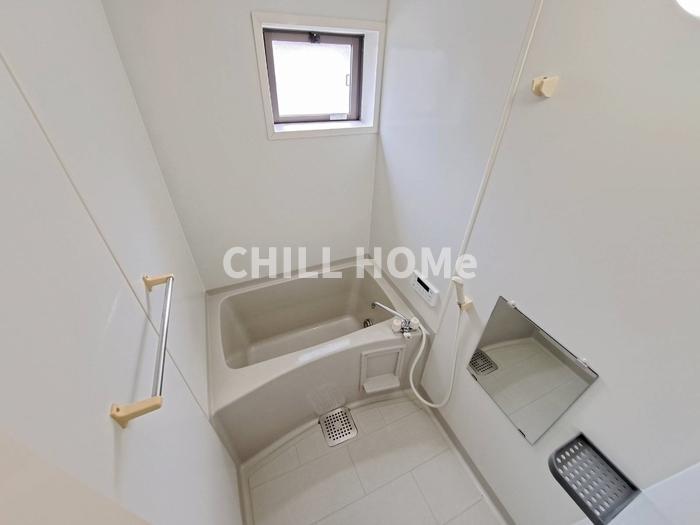 バス・シャワールーム　当社、チルホームのHPもご覧ください(^^)/物件情報多数♪