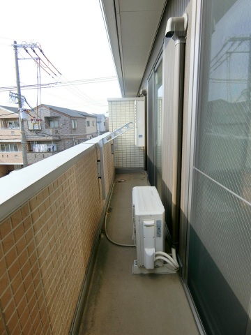 バルコニー　日当り良好の南向き