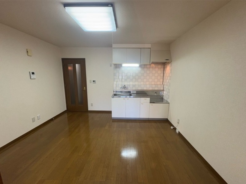 居室・リビング　図面と現状に相違がある場合には現状を優先