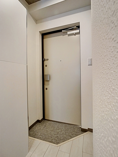 玄関　※参考写真