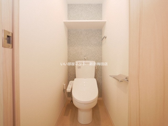 トイレ　同仕様写真となります。