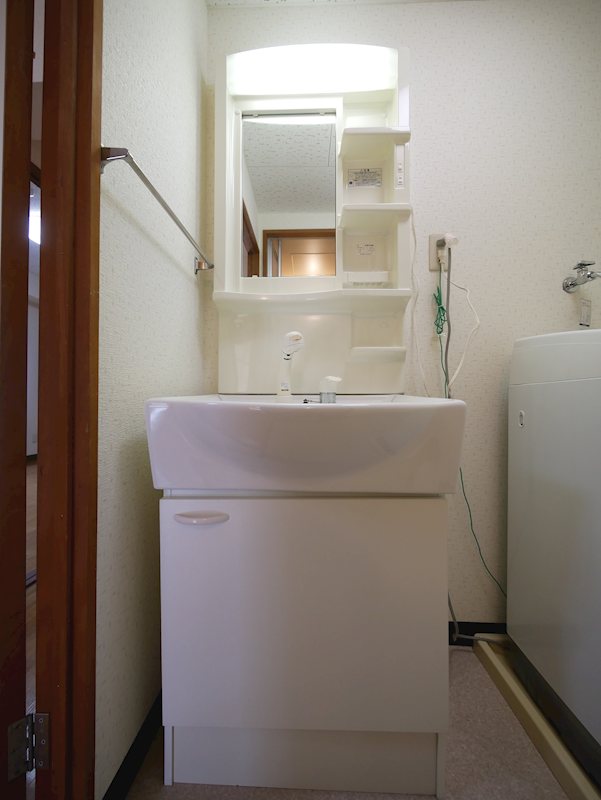 洗面設備　シャンプードレッサー