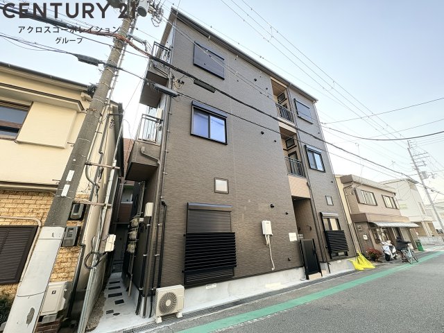 建物外観　宅配ボックスつき！