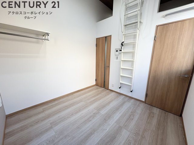 居室・リビング　ロフト付きのお部屋です！