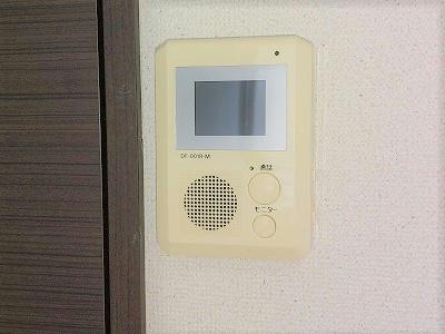 セキュリティ　モニター付きインターホン