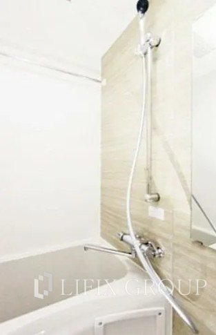 バス・シャワールーム　風呂