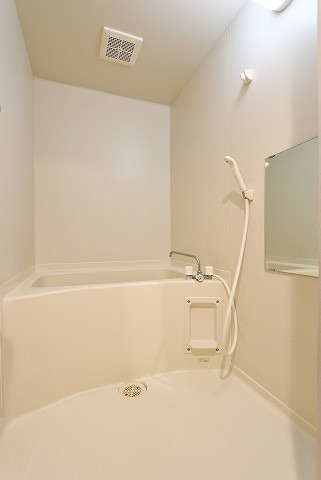 バス・シャワールーム　１日の疲れを癒されてください