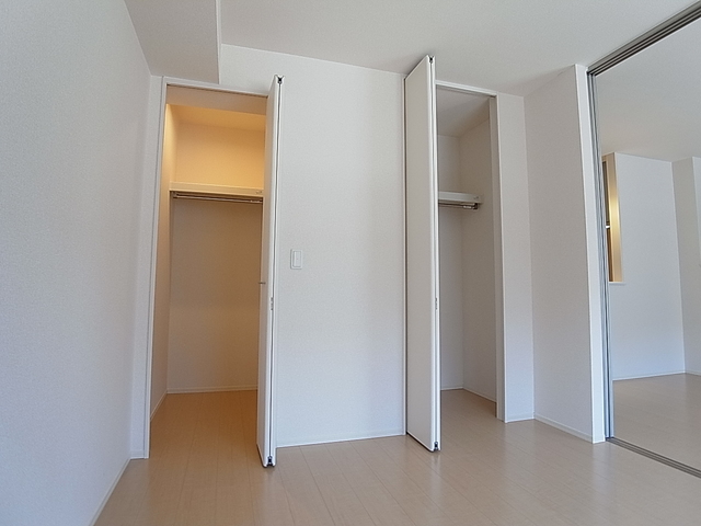 収納　ウォークインクローゼット