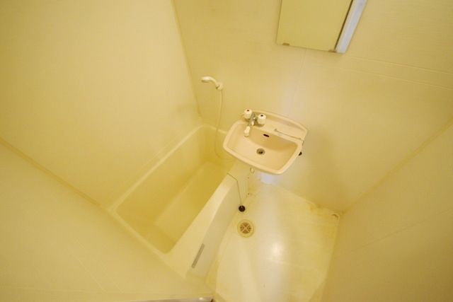 バス・シャワールーム　★他号室の参考画像です★