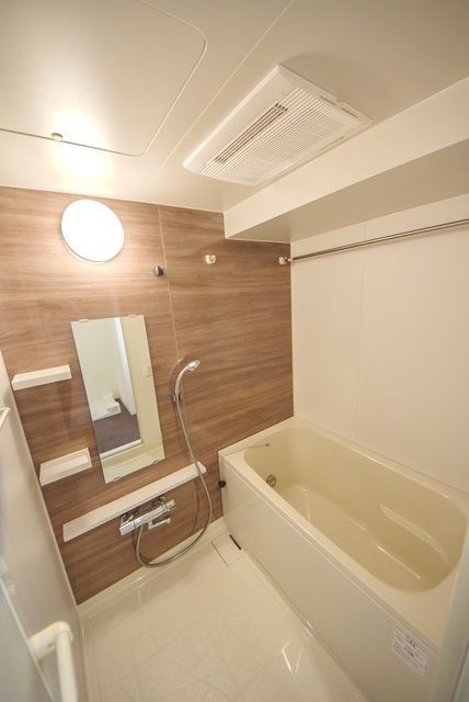 バス・シャワールーム　写真は同タイプ住居です