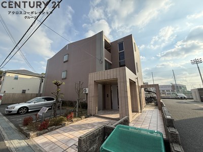 建物外観　居住者専用ゴミ置き場あります♪