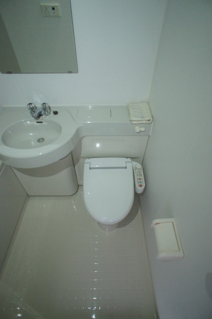 トイレ　洗浄便座完備！毎日清潔・快適にお過ごしいただけます♪