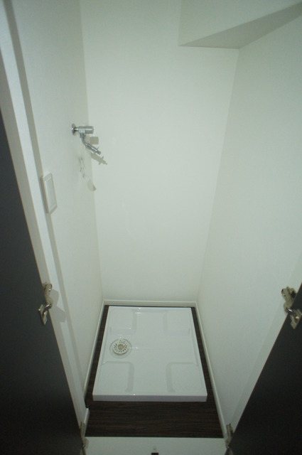 その他　洗濯機置場には防水パンを設置！水漏れも安心◎