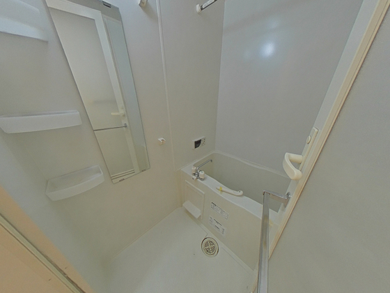 バス・シャワールーム　※別部屋の写真です