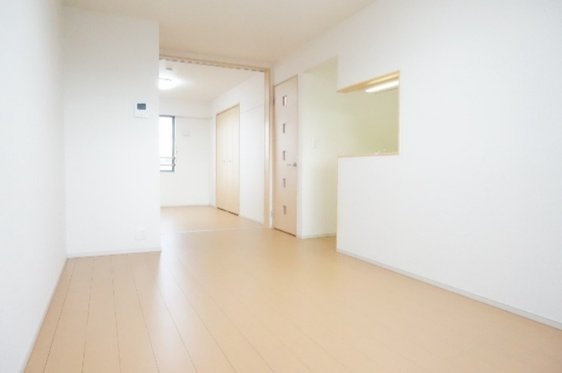 居室・リビング　図面と現状に相違がある場合には現状を優先