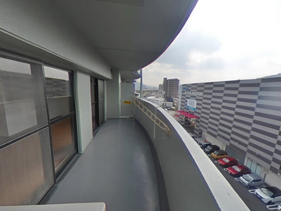 バルコニー　写真は別号室