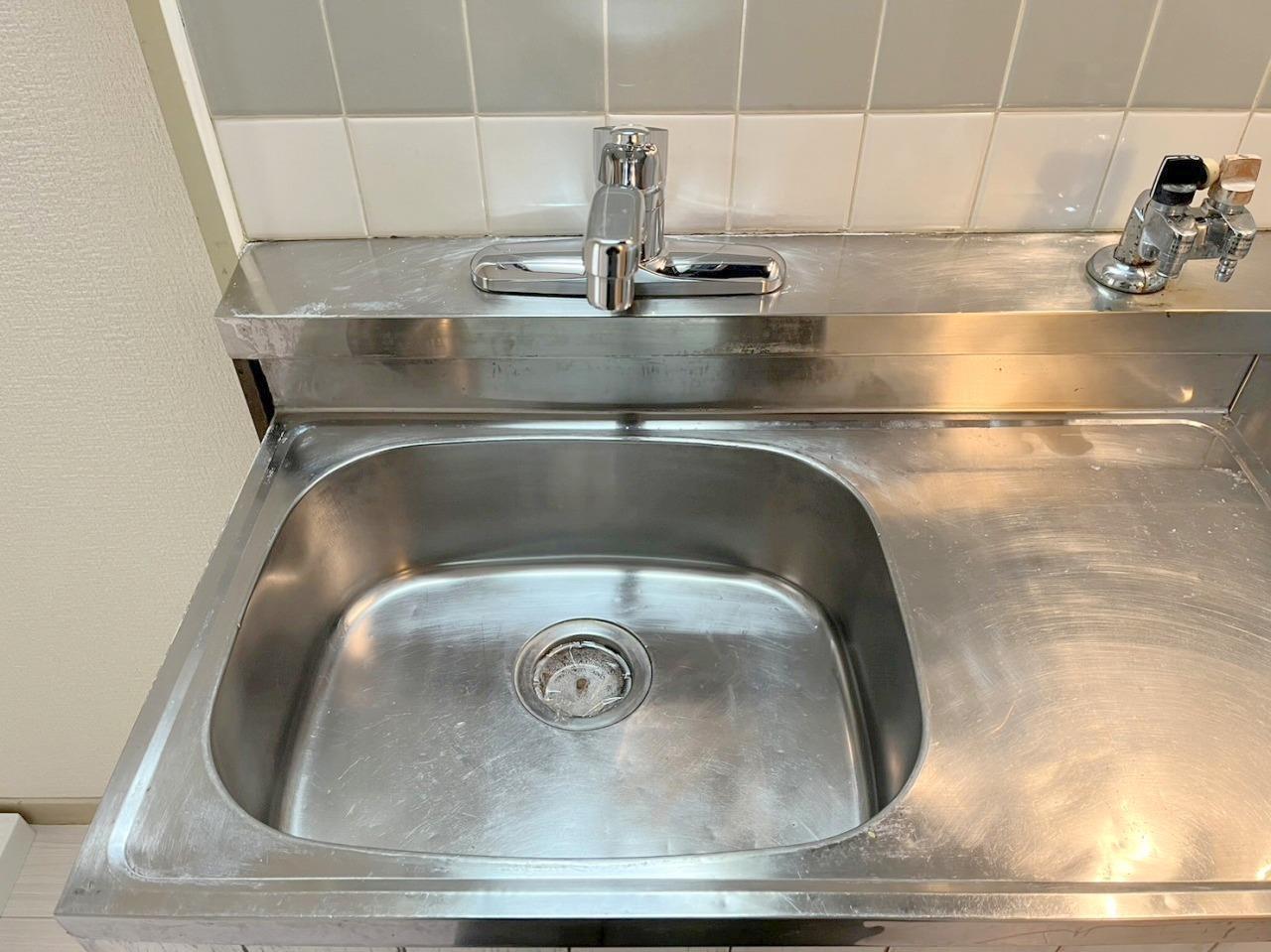 洗面設備　ワンハンドルの混合栓