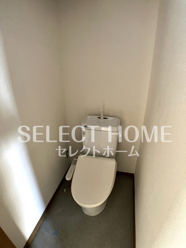 トイレ　落ち着いたトイレです 同型タイプ