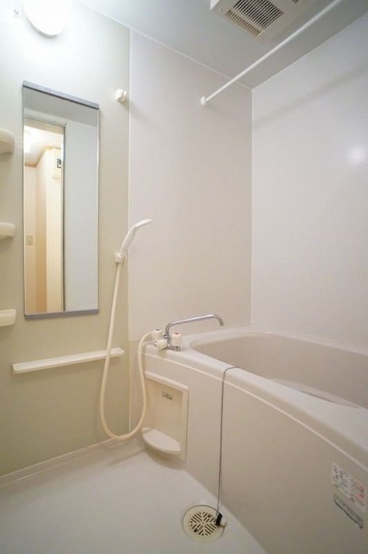 バス・シャワールーム　図面と現状に相違がある場合には現状を優先