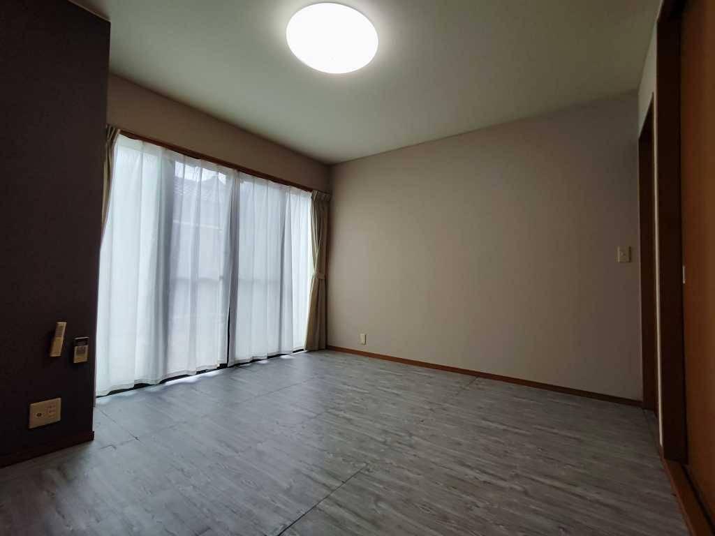 その他部屋・スペース　明るい洋室です。
